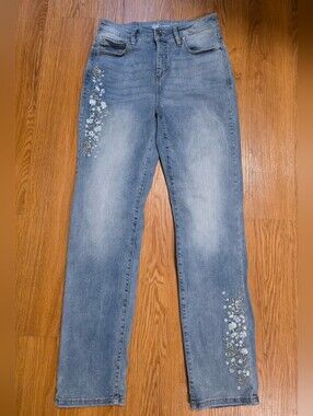 Style & Co Floral Embroidered Straight Leg Jeans Light Wash Size 4/27